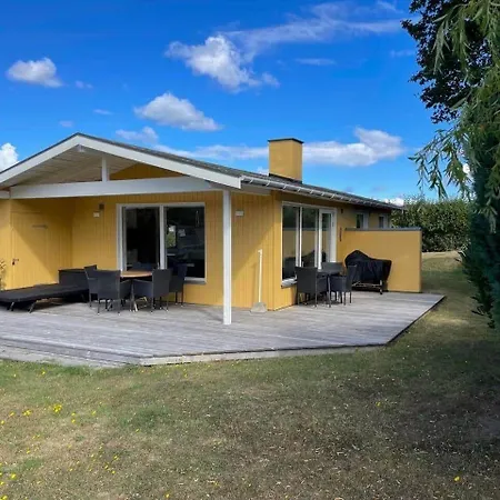 6841-allinge-krolle-bollevej-12 بيت للعطل إلينغه